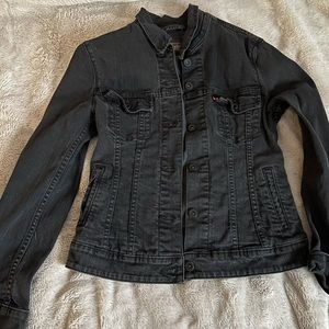 Black Levi’s denim jacket